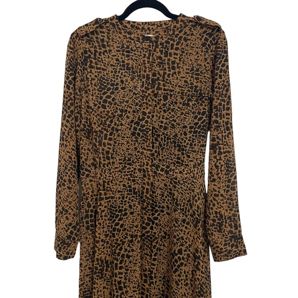 Banana Republic Leopard Maxi Dress - Picture 4 of 16